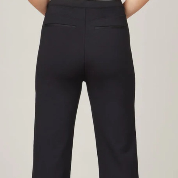 SPANX - Hi Rise Flair - Elegant Black Women's Pants - M - Picture 2 of 6